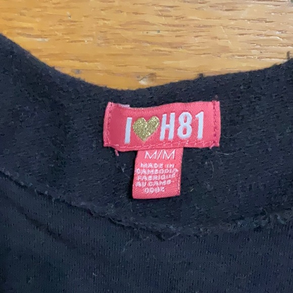 IloveH81 Black Sweet Bunny Medium Sweater - Picture 4 of 7